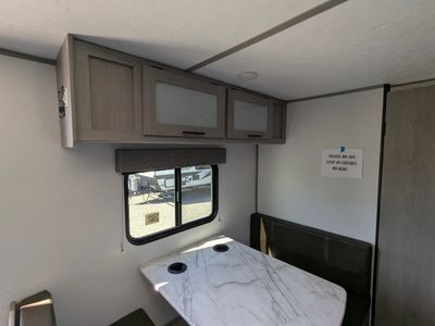 2023 Dutchmen Coleman Lantern LT - Photo 4