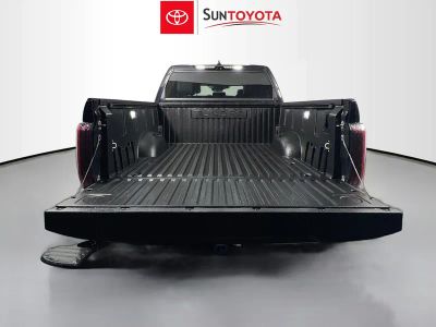 2023 Toyota Tundra — photo 30 view