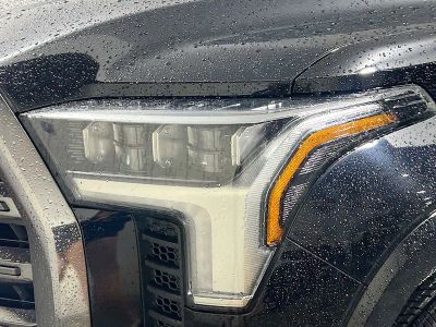 2023 Toyota Tundra — photo 9 view