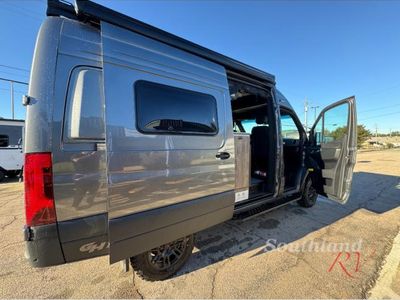2026 Tiffin Motorhomes GH1 - Photo 4