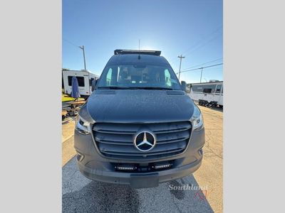 2026 Tiffin Motorhomes GH1 - Photo 3