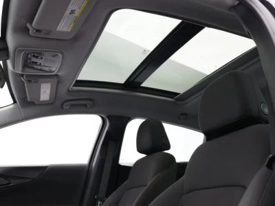 2021 Chevrolet Malibu - Photo 4