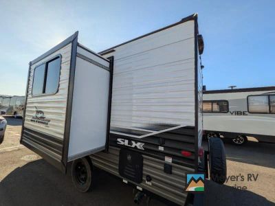 2024 Jayco Jay Flight SLX - Photo 4