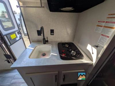 2024 Jayco Jay Flight SLX - Photo 8