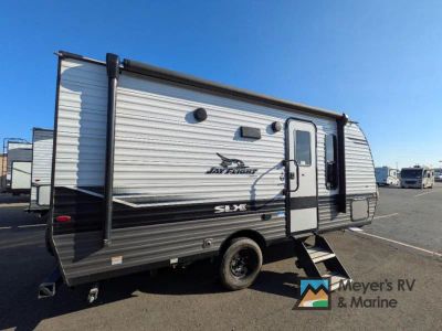 2024 Jayco Jay Flight SLX - Photo 3