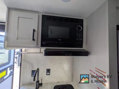 2024 Jayco Jay Flight SLX - Photo 12
