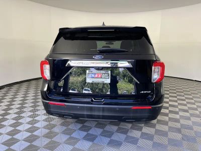 2023 Ford Explorer — interior view
