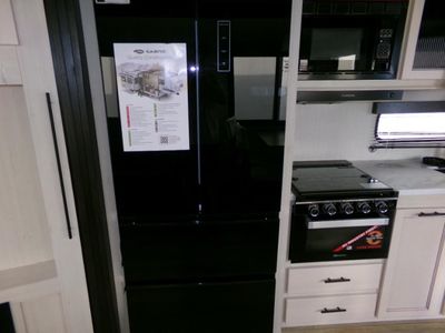 2025 Forest River RV Sabre - Photo 16