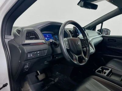 2023 Honda Odyssey — photo 9 view