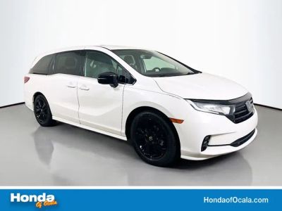 2023 Honda Odyssey Sport — front three-quarter view