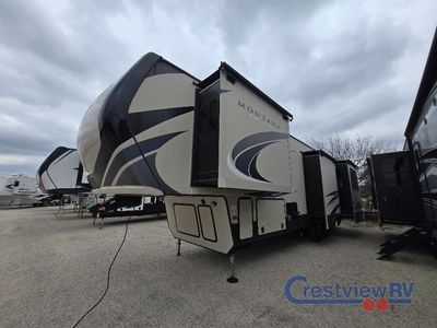 2018 Keystone RV Montana High Country - Photo 6