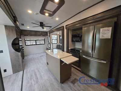 2018 Keystone RV Montana High Country - Photo 14