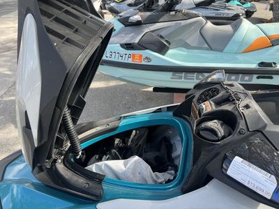 2025 Sea-Doo GTI SE 130 iBR Tech, Audio, iDF, iBR - Photo 11