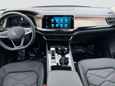 2026 Volkswagen Atlas — photo 18 view
