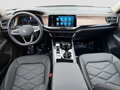 2026 Volkswagen Atlas — photo 15 view