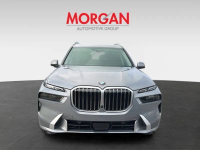 2024 BMW X7 — photo 9 view