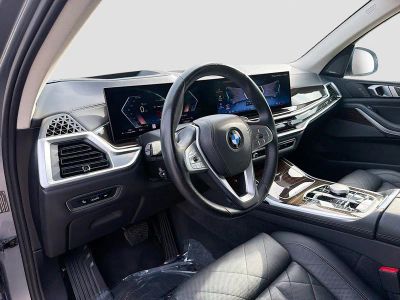 2024 BMW X7 — photo 29 view