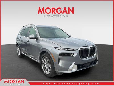 2024 BMW X7 xDrive40i in Gray — front three-quarter view