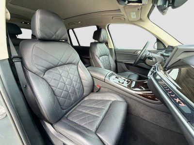 2024 BMW X7 — photo 17 view