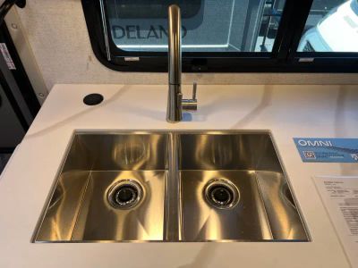 2027 Thor Motor Coach OMNI TRAIL — photo 12 view