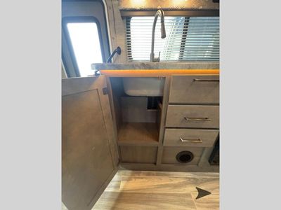 2023 Thor Motor Coach Four Winds - Photo 31