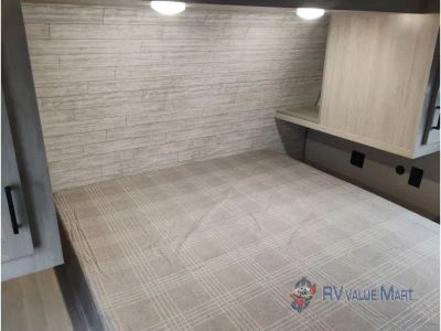2026 Coachmen RV Catalina Trail Blazer — photo 25 view