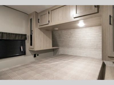 2026 Coachmen RV Catalina Trail Blazer — photo 35 view