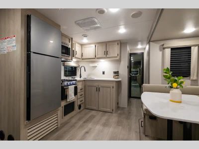 2026 Coachmen RV Catalina Trail Blazer — photo 31 view