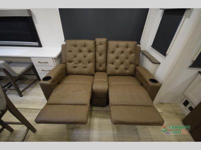 2026 Forest River RV Grand Surveyor — photo 40 view