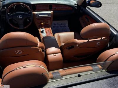 2004 Lexus SC 430 — photo 15 view