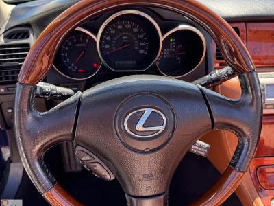 2004 Lexus SC 430 — photo 16 view