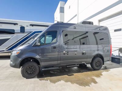 2027 Thor Motor Coach TRANQUILITY — photo 18 view