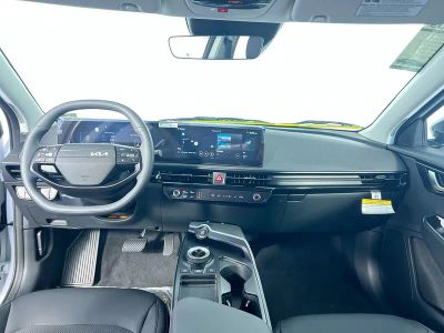 2025 Kia EV6 — photo 29 view