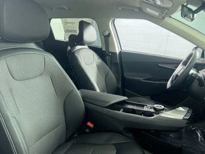 2025 Kia EV6 — photo 30 view