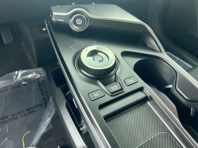 2025 Kia EV6 — photo 22 view