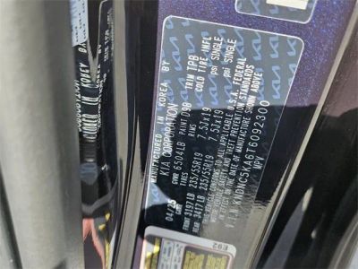 2026 Kia Carnival Hybrid — photo 15 view