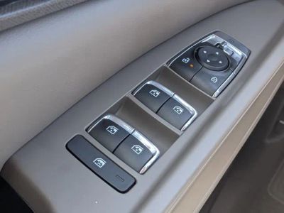 2026 Kia Carnival Hybrid — photo 24 view