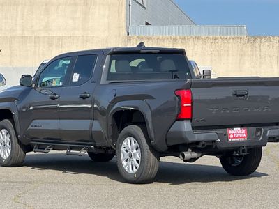 2026 Toyota Tacoma - Photo 6