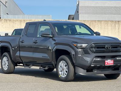 2026 Toyota Tacoma - Photo 9
