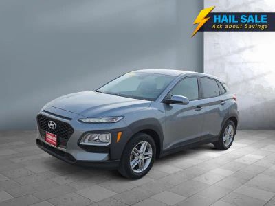 2021 Hyundai Kona — front three-quarter view