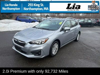 2017 Subaru Impreza Premium - Photo 2