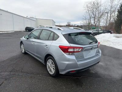 2017 Subaru Impreza Premium - Photo 5