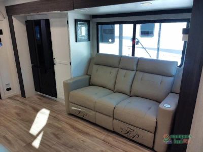 2026 Venture RV Stratus — photo 31 view