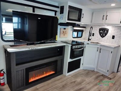 2026 Venture RV Stratus — photo 33 view