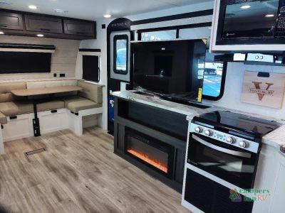 2026 Venture RV Stratus — photo 34 view