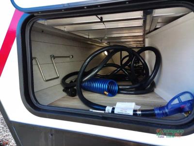 2026 Venture RV Stratus — photo 10 view