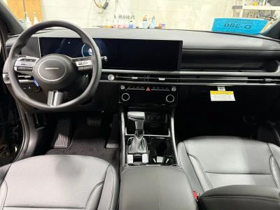 2026 Hyundai Santa Cruz — photo 12 view