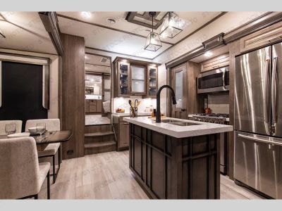 2022 Grand Design Solitude - Photo 4