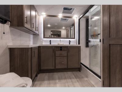 2022 Grand Design Solitude - Photo 6