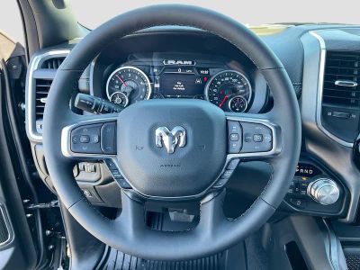 2025 Ram 1500 — photo 11 view
